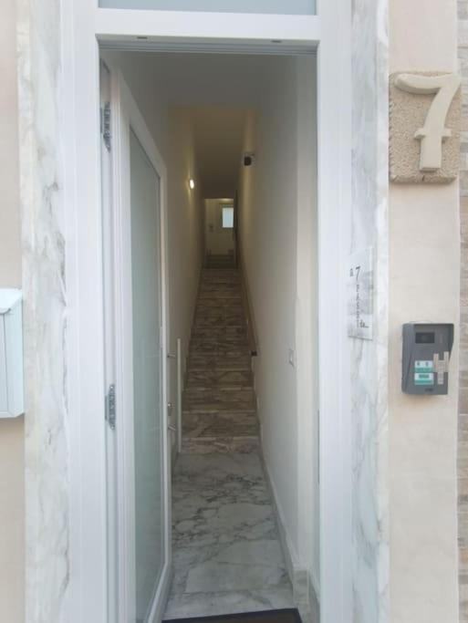 Apartment A7passi Salento Stone - Indipendent With Private Bathroom - Kitchenette - Completa Di Tutto *